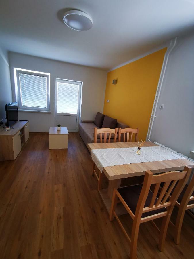 Apartmaji Tomsic Mojstrana Bagian luar foto